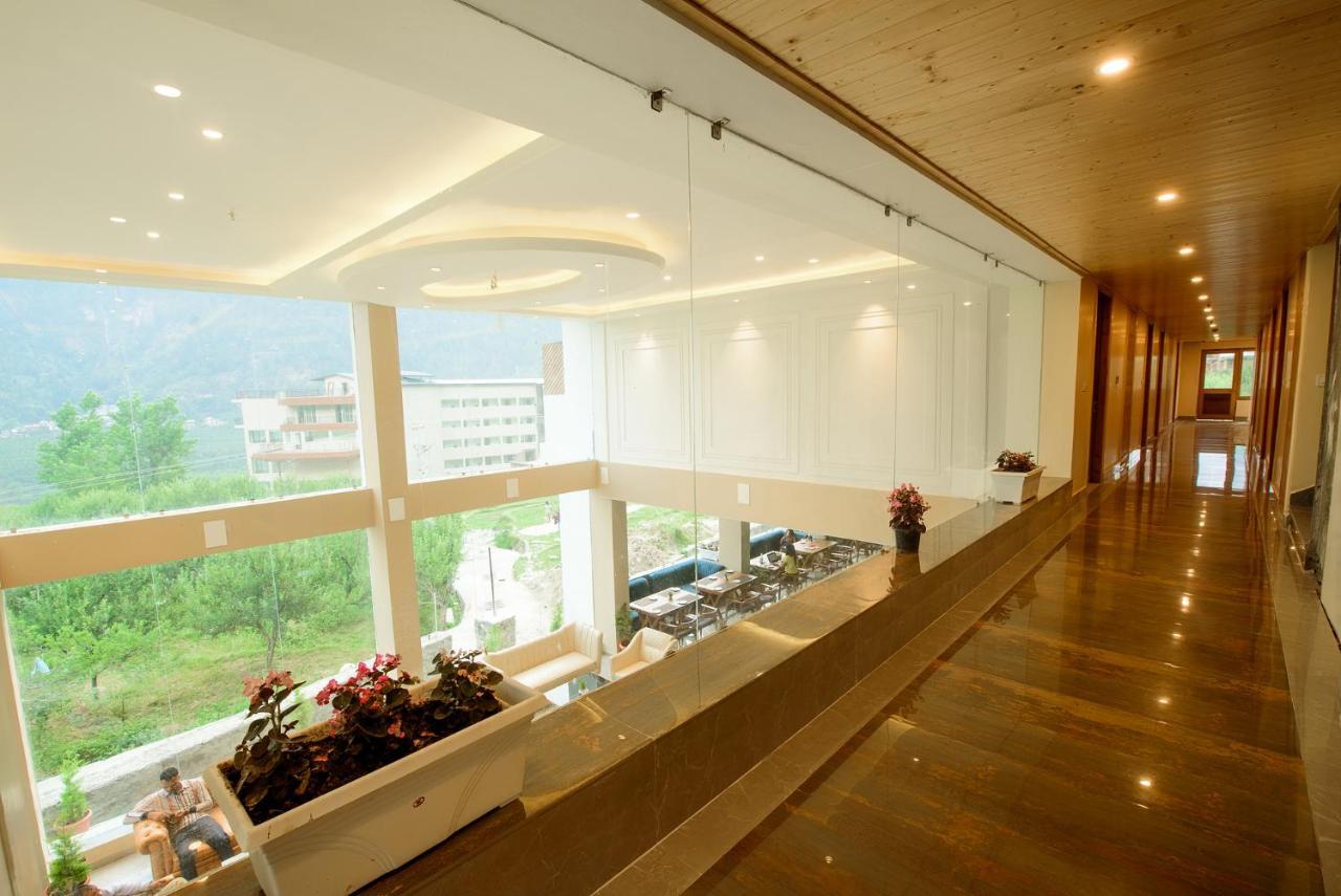 Naturevilas Sarovar Portico - Centrally Heated Manāli Exterior foto